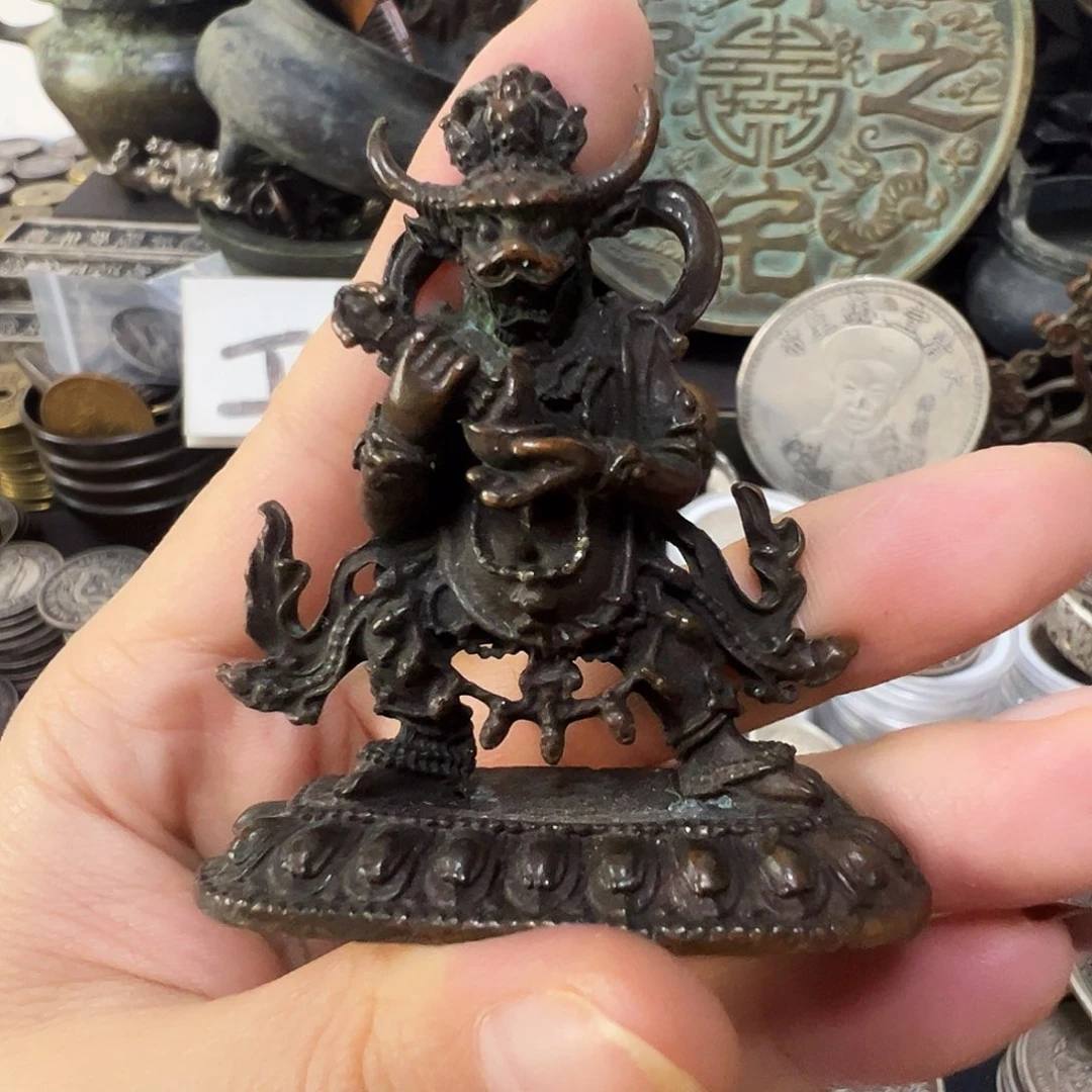 金属复古风格摆件