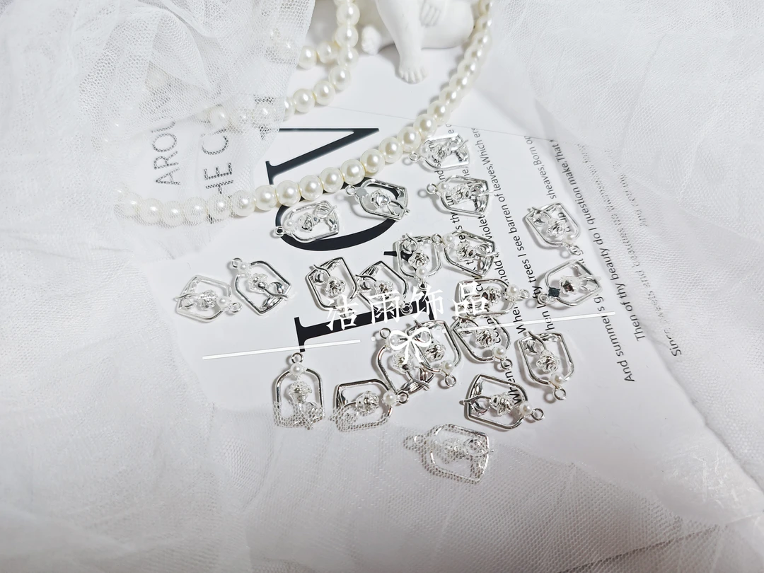 (洁雨饰品 DIY)  P409 银色玫瑰之约仿珍珠保色吊坠