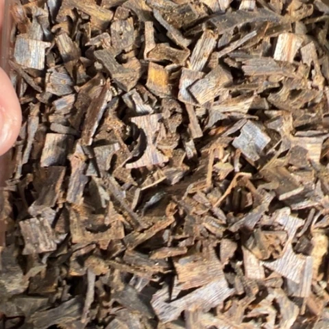 沉香摆件白棋虫漏沉水树皮油20克多样性发1份