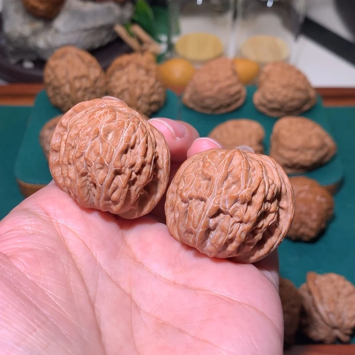 文玩核桃把件磨盘