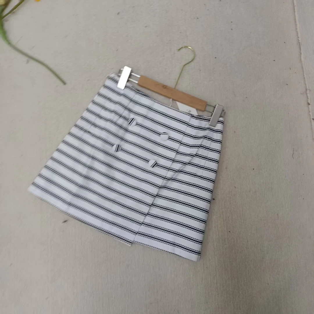 唯琳剪标   4仓T3-2-1157款   黑白条纹半身短裙