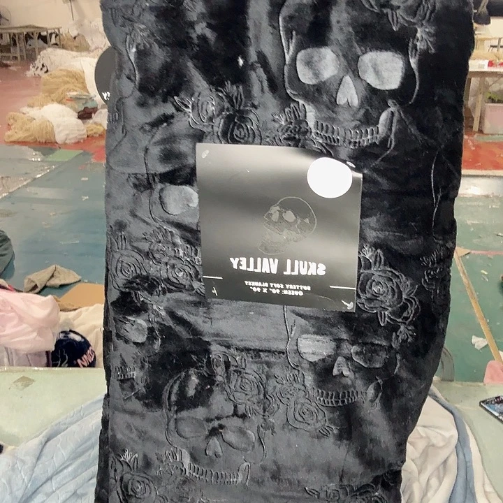 羊驼毛黑色骷髅头