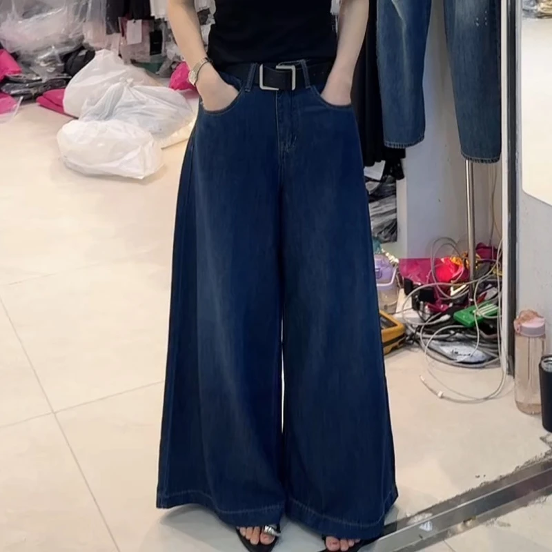 2025夏季显瘦高腰直筒百搭显瘦牛仔裤LK2504939