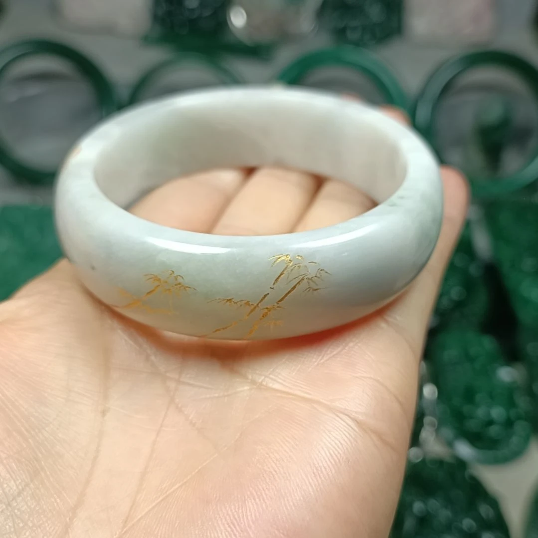 独山玉未镶嵌手镯58