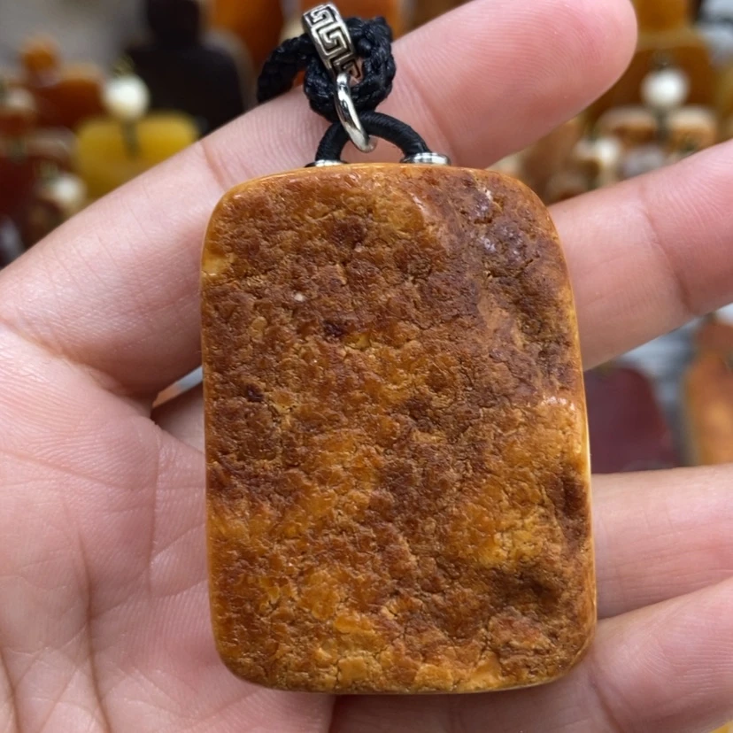 【闪购商品】琥珀颈饰未镶嵌