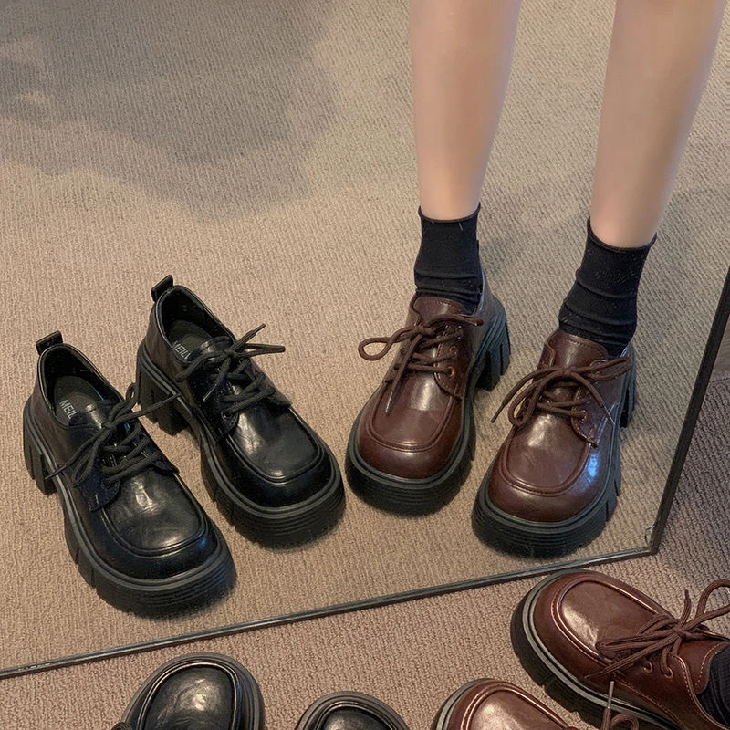 贾不假单鞋女2025春季新款流行复古时尚百搭小个子粗跟通勤小皮鞋