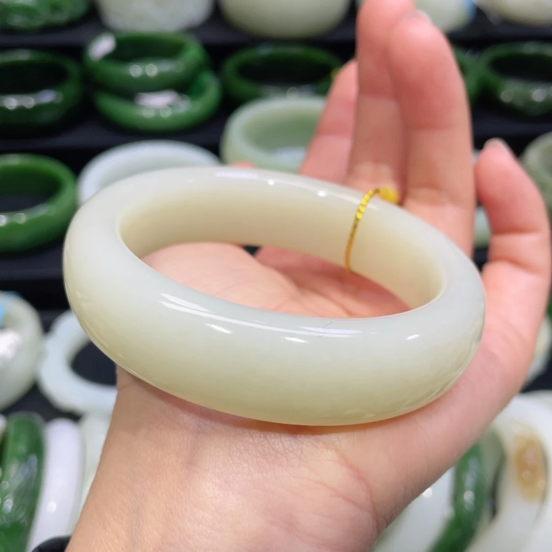 未镶嵌手镯和田玉33