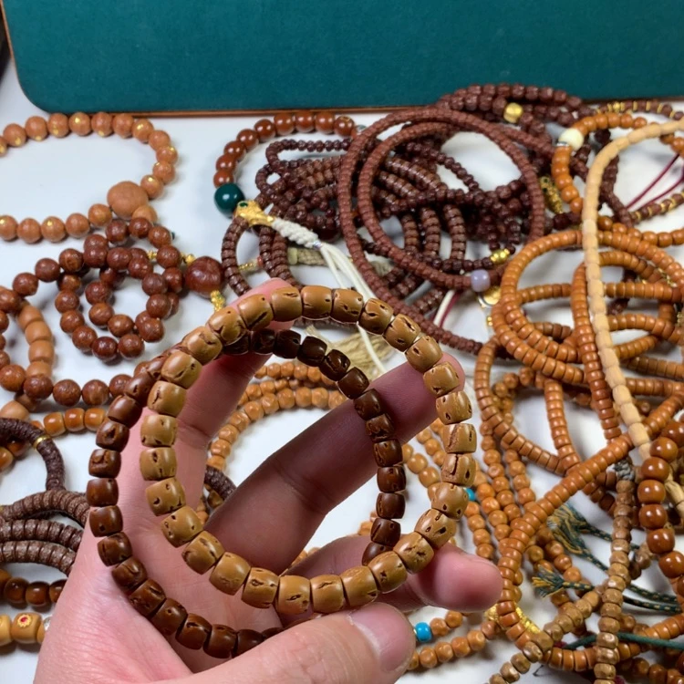 【闪购商品】桃核吊坠。。。。。。。。。。。。