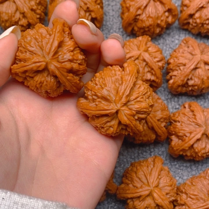 M***宝文玩核桃吊坠核桃