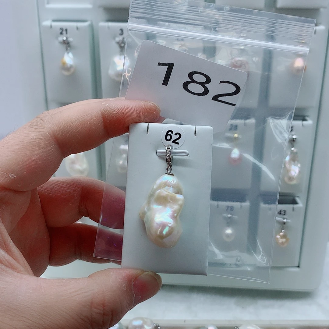 淡水珍珠合金吊坠(不含链)
