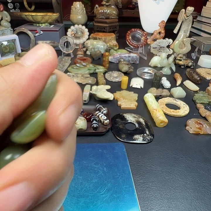 柴***处和田玉（糖玉）未镶嵌颈饰