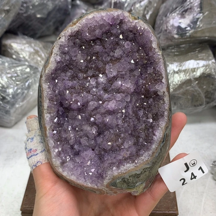 水晶大型摆件（非配饰）未镶嵌