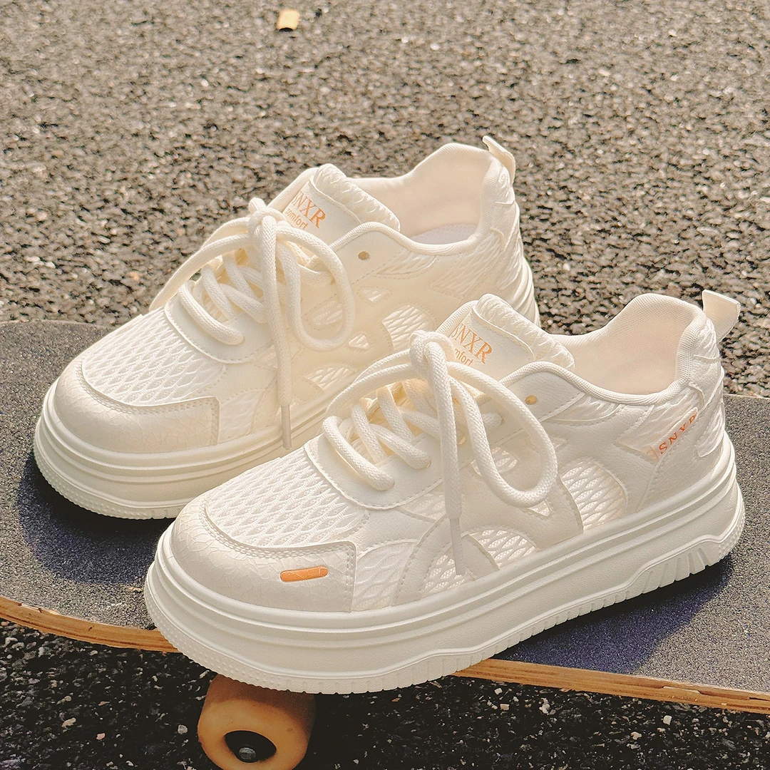 厚底小白鞋女新款夏季网面透气百搭板鞋配阔腿裤不累脚休闲鞋女款