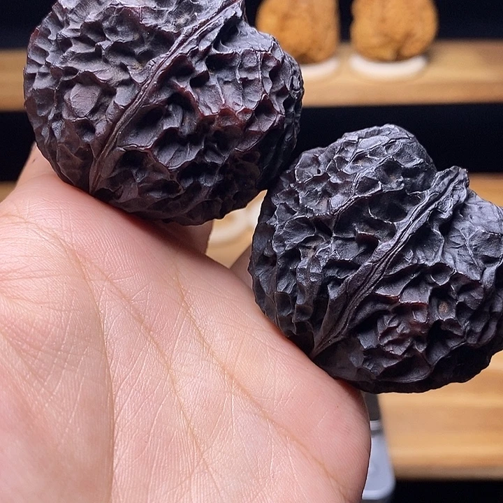 吊坠文玩核桃铁绣球48