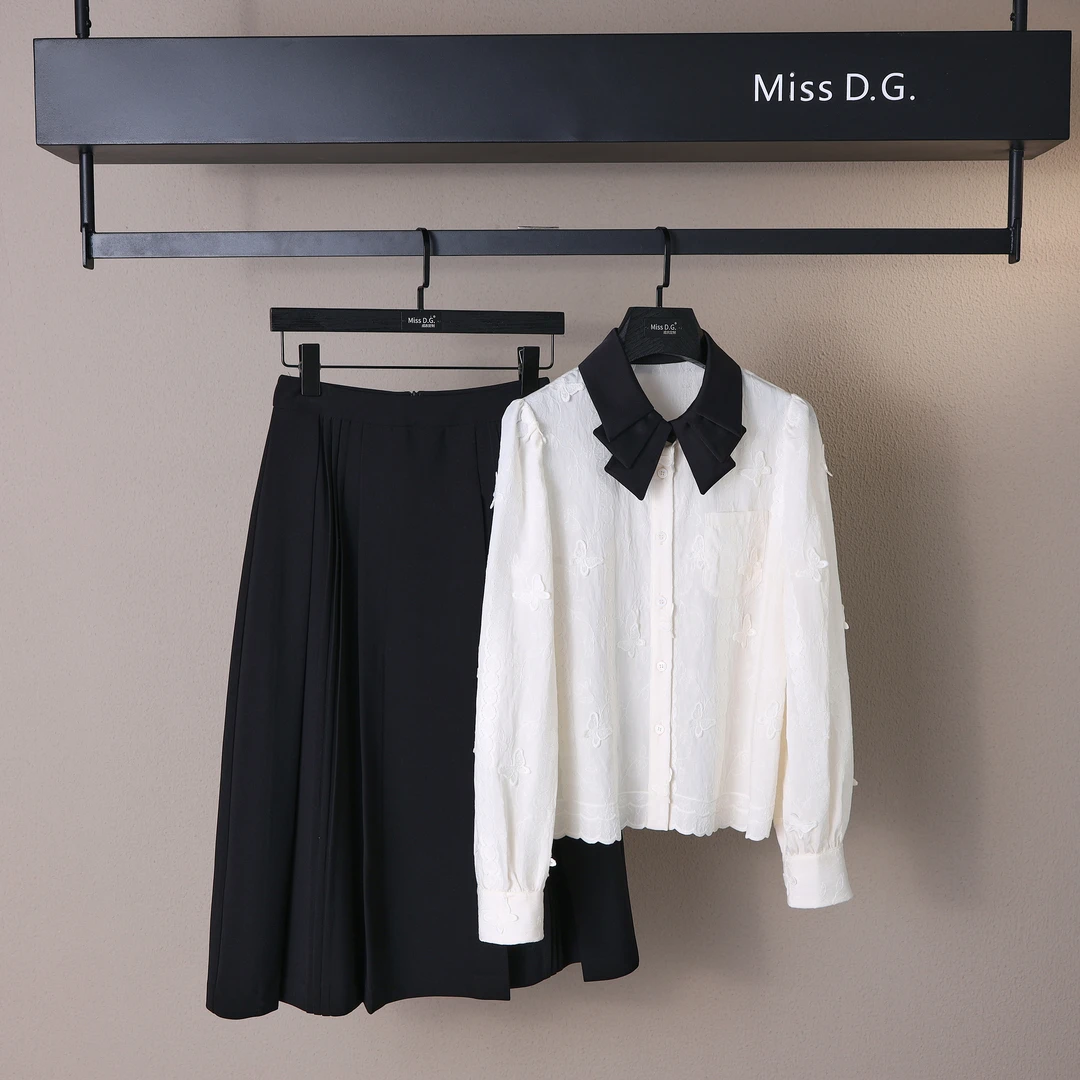 MissD.G.2025秋新款洋气减龄刺绣衬衫半身裙时尚两件套女XH-J122