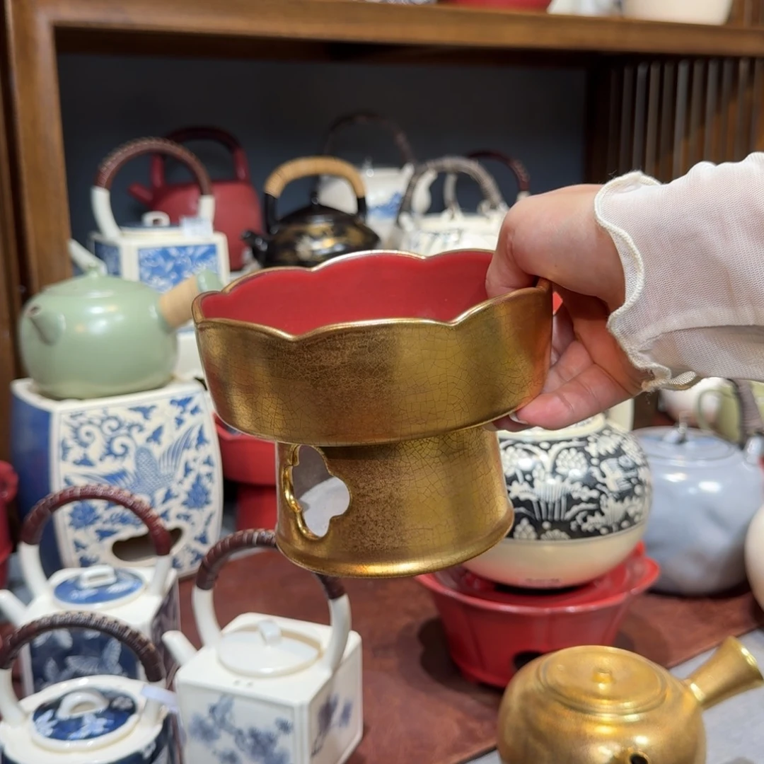 褚****陶梵山堂陶壶鎏金海棠酒精炉