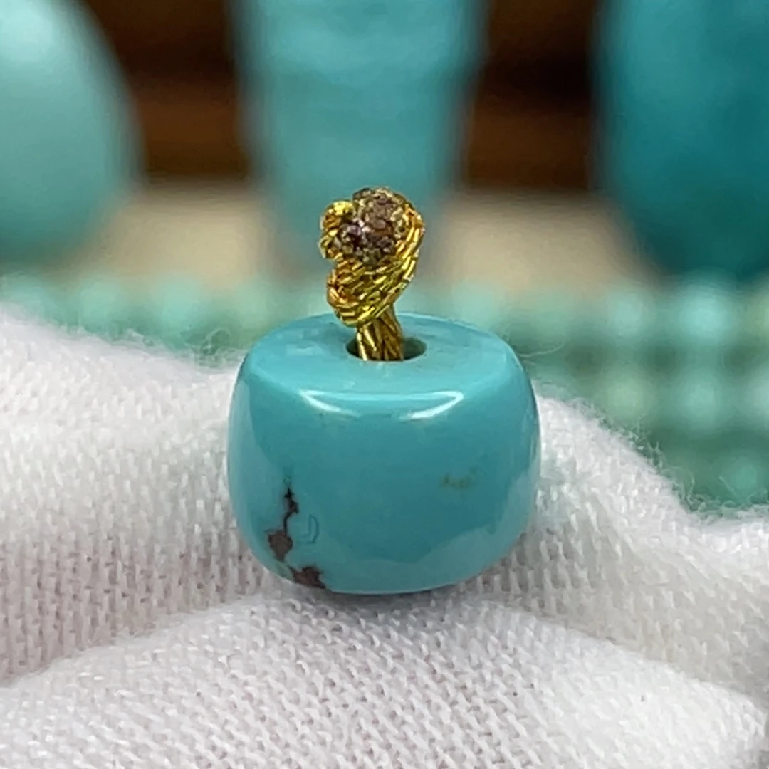 绿松石未镶嵌挂件