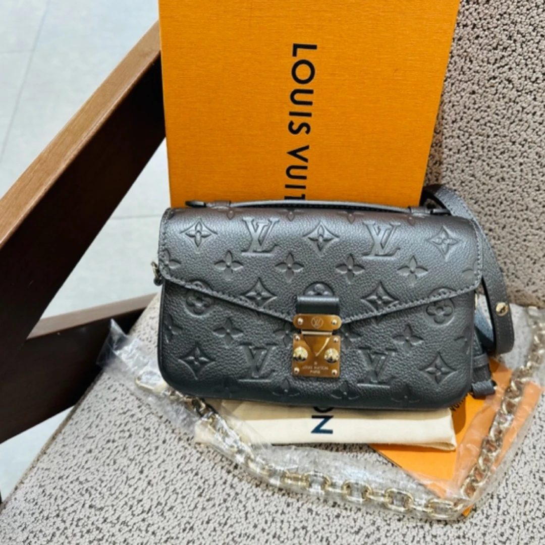 99新 LouisVuitton/路易威登 黑色全皮mini邮差包 US59350