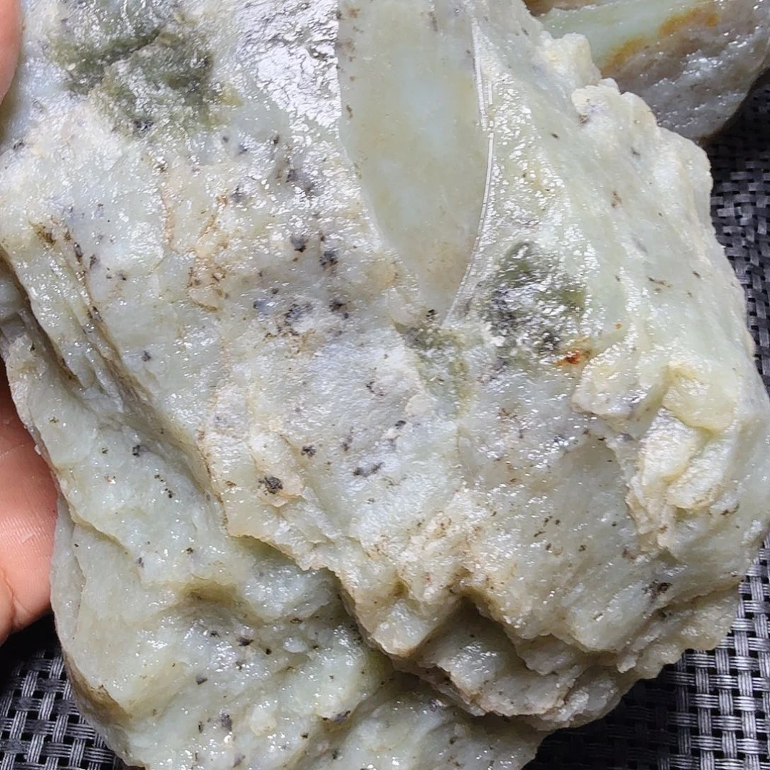 和田玉（糖玉）未镶嵌珠宝半成品