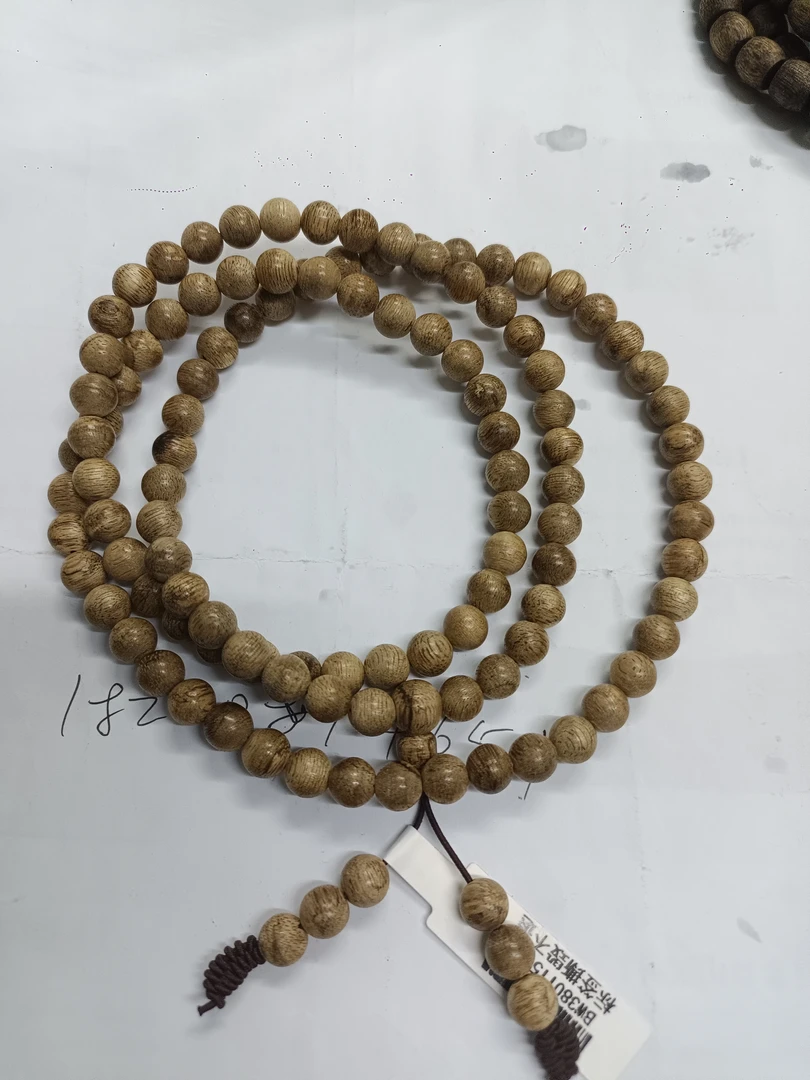 沉香束埔寨长串0.7/16克+多样性发一