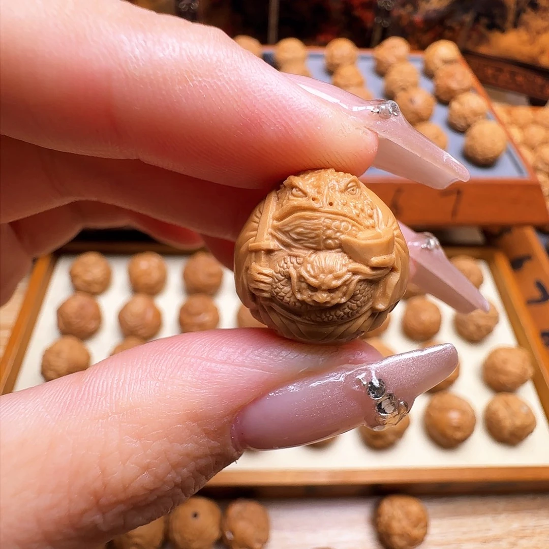 猴头核桃吊坠鑫一念蟾王