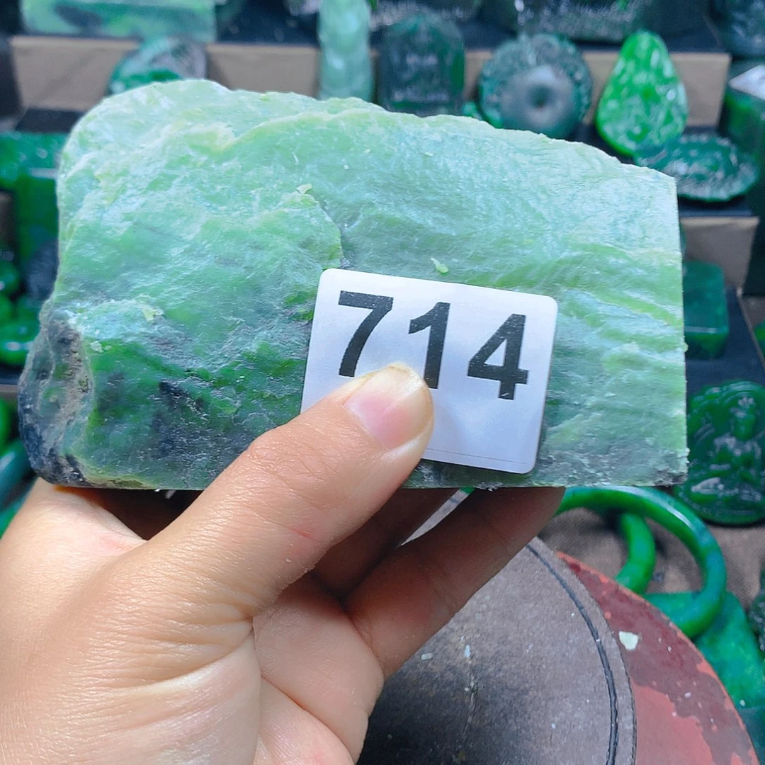 和田玉（碧玉）未镶嵌颈饰