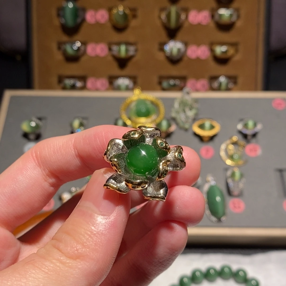 和田玉未镶嵌戒指