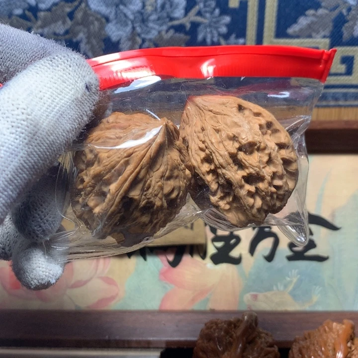 晴***-哈哈哈哈哈哈哈哈