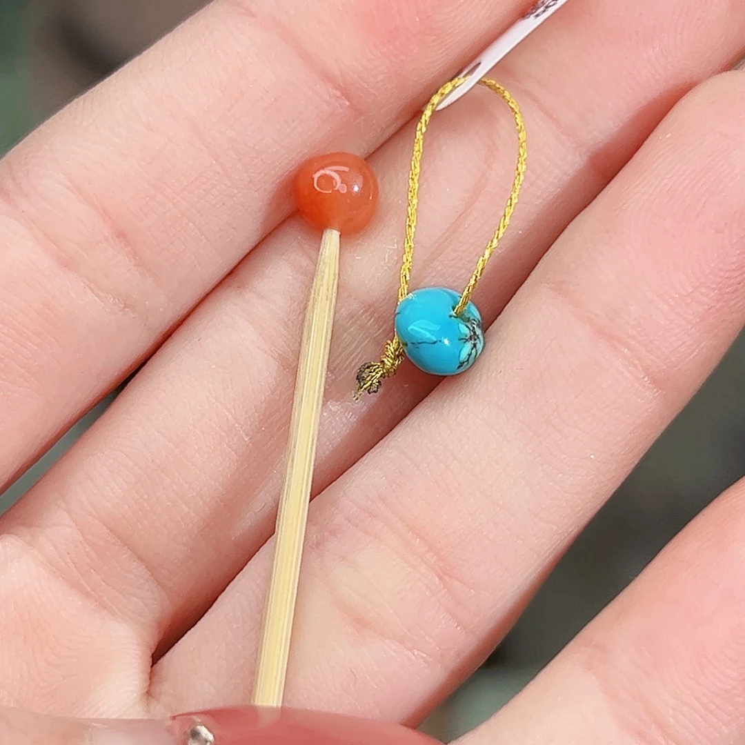 南红玛瑙未镶嵌珠宝奇石