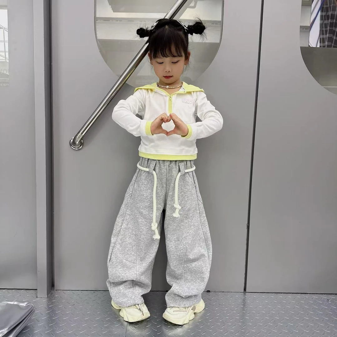 女大童春秋款卫衣2025新款休闲连帽上衣春季女孩时髦弯刀裤两件套