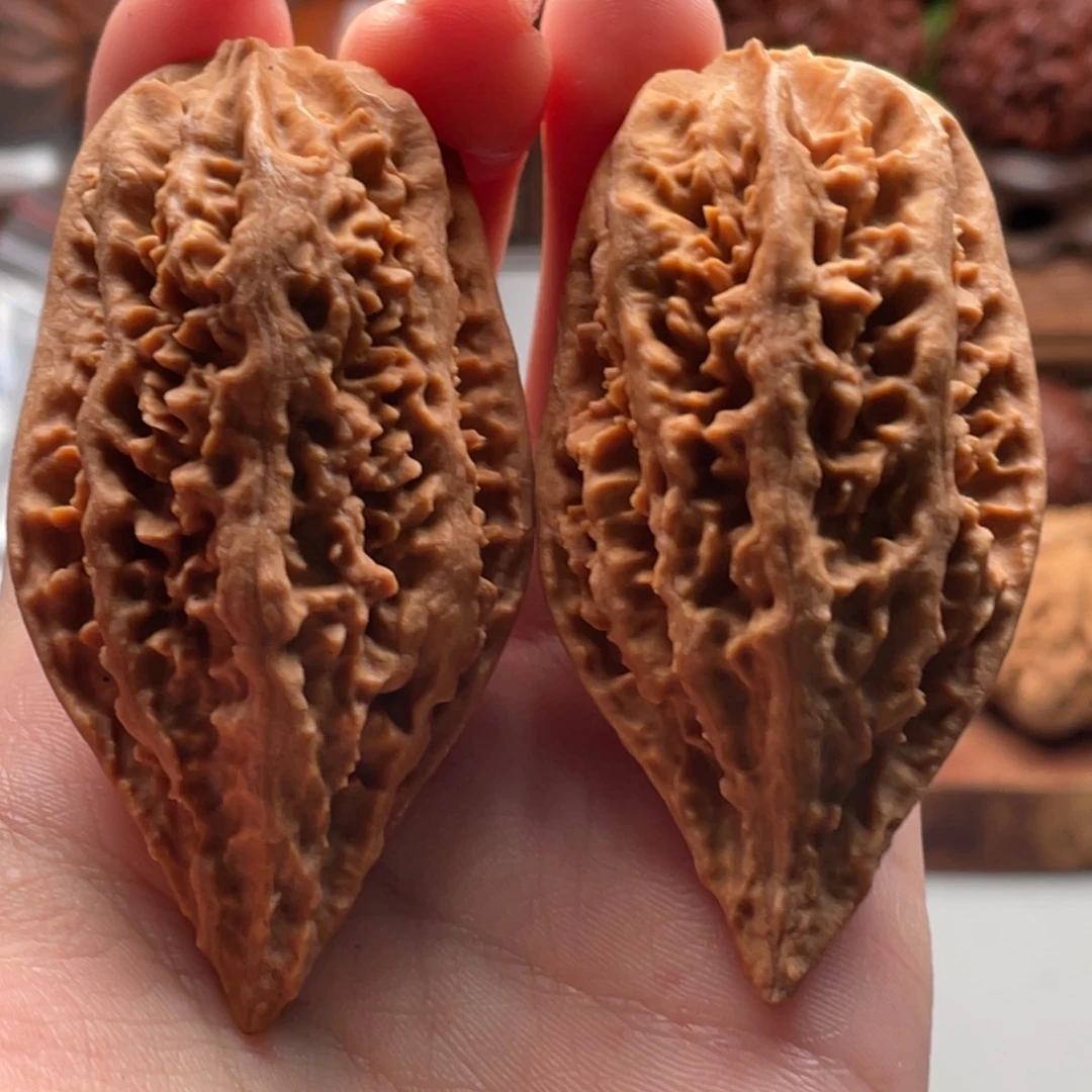 昊***天把件文玩核桃小楸香7