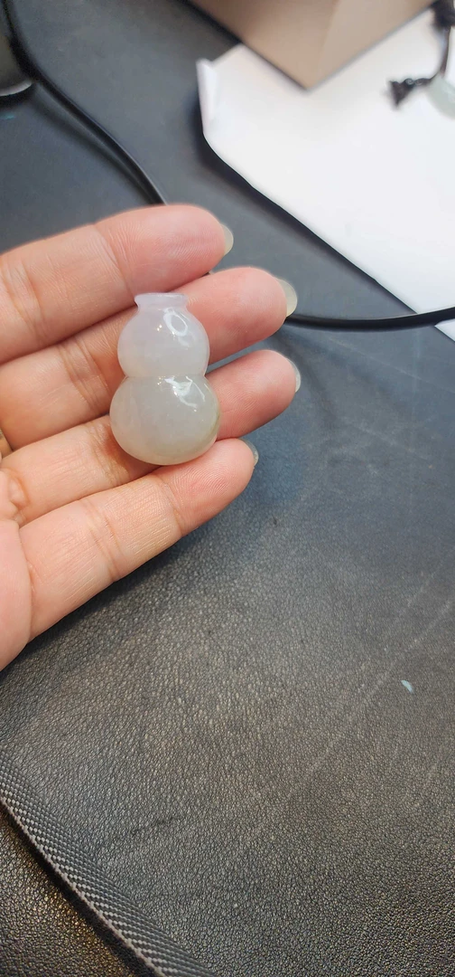 天然缅甸翡翠a货葫芦