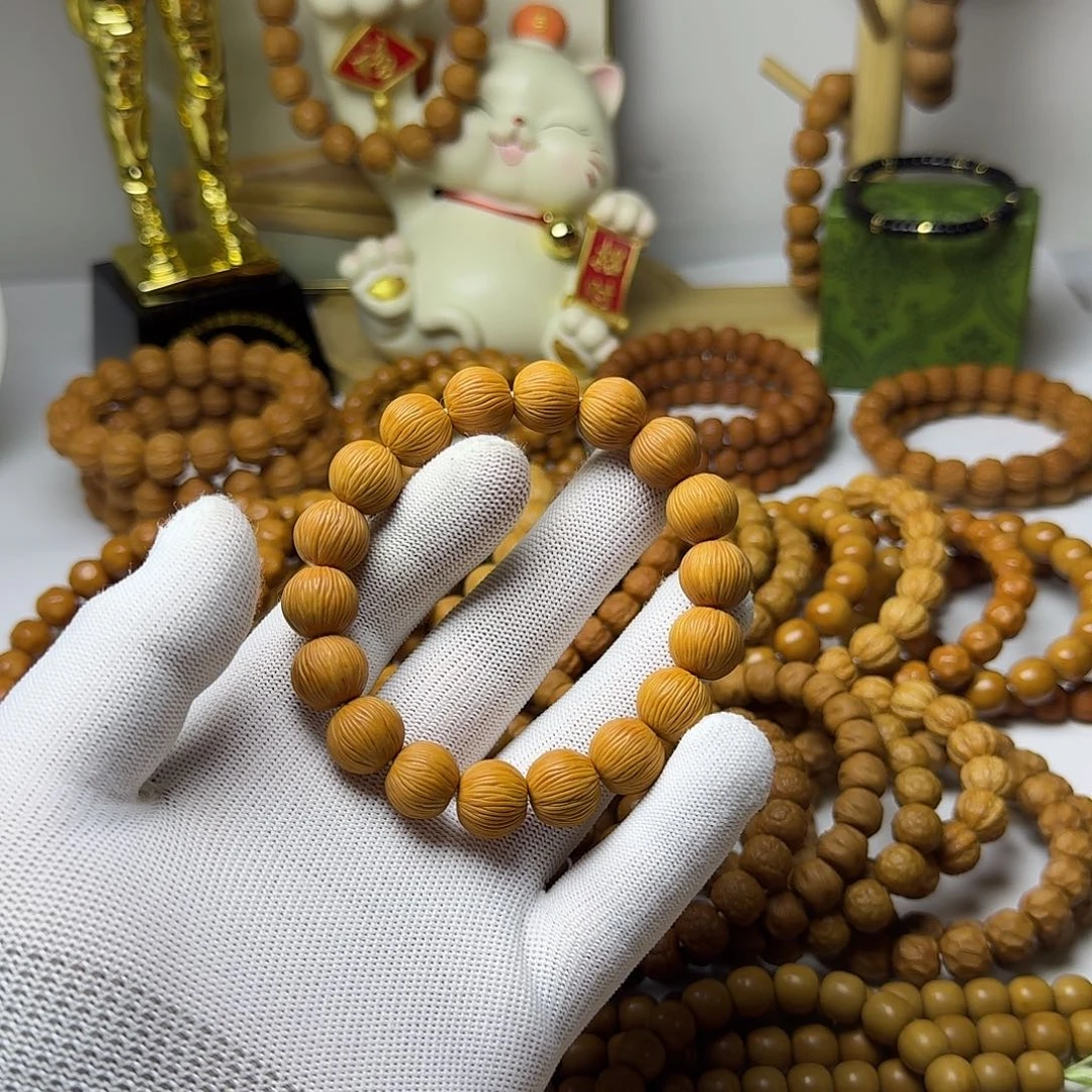 努***前猴头核桃吊坠猴头