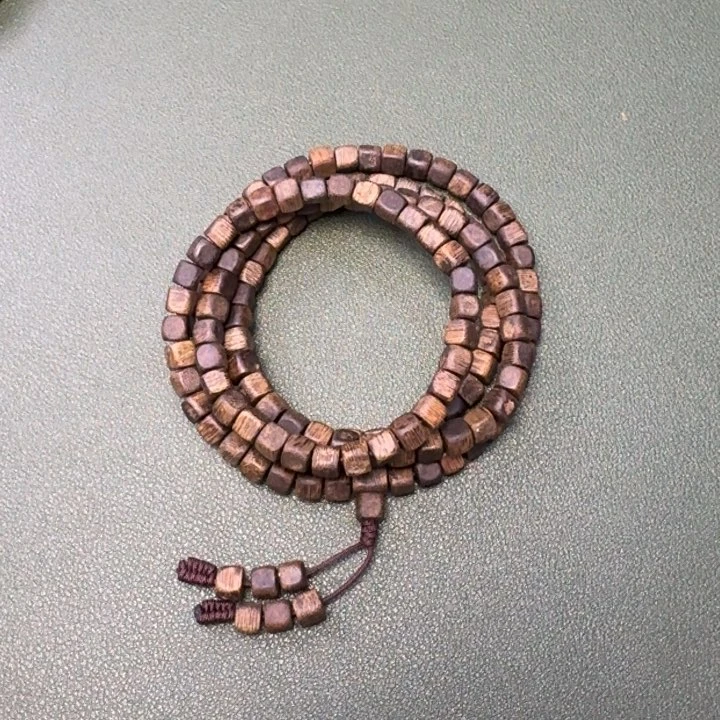 沉香手串淇***r海南蓝香树心油老料15克