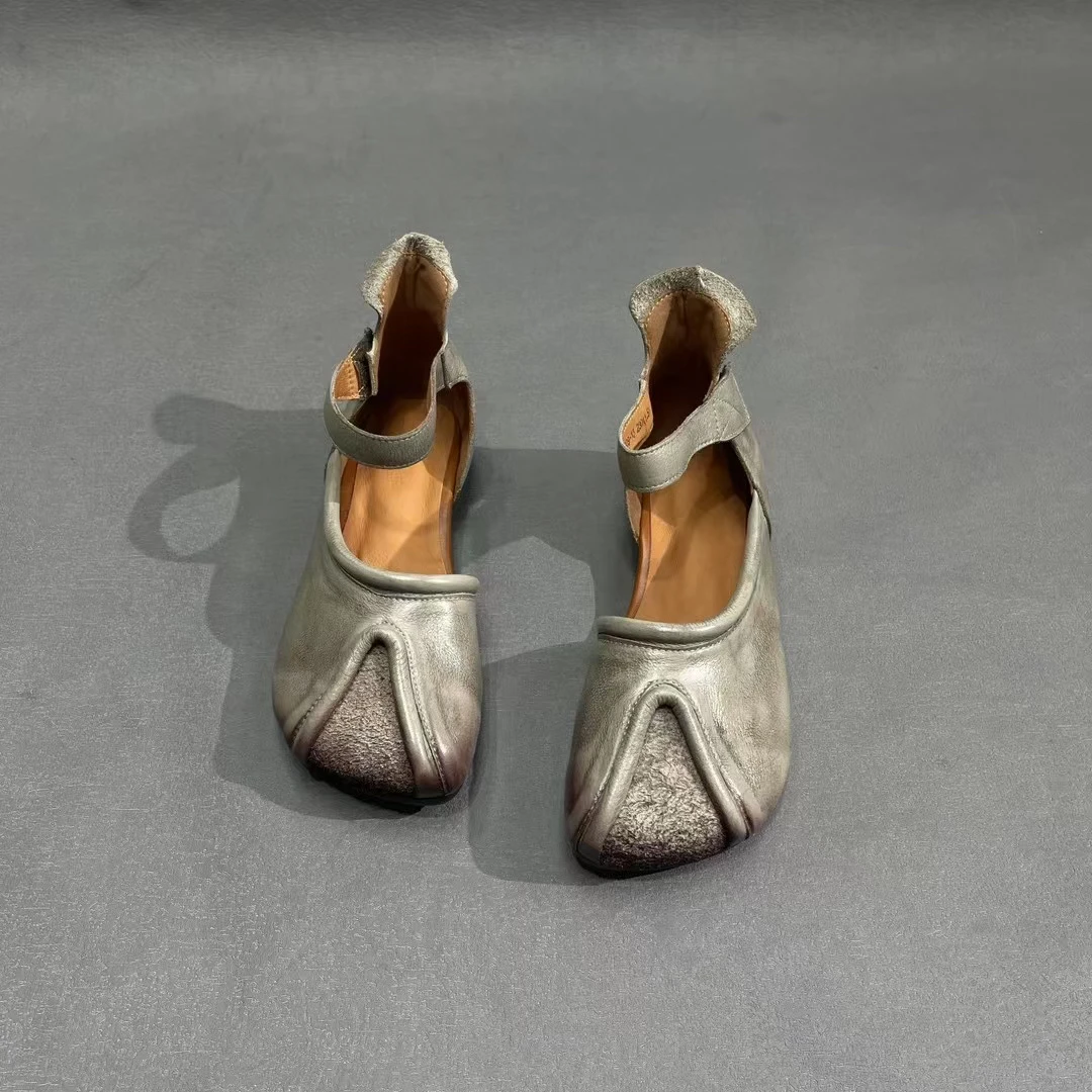 一字式扣带纯色低跟擦色时装凉鞋尖头粗跟甜辣千金风