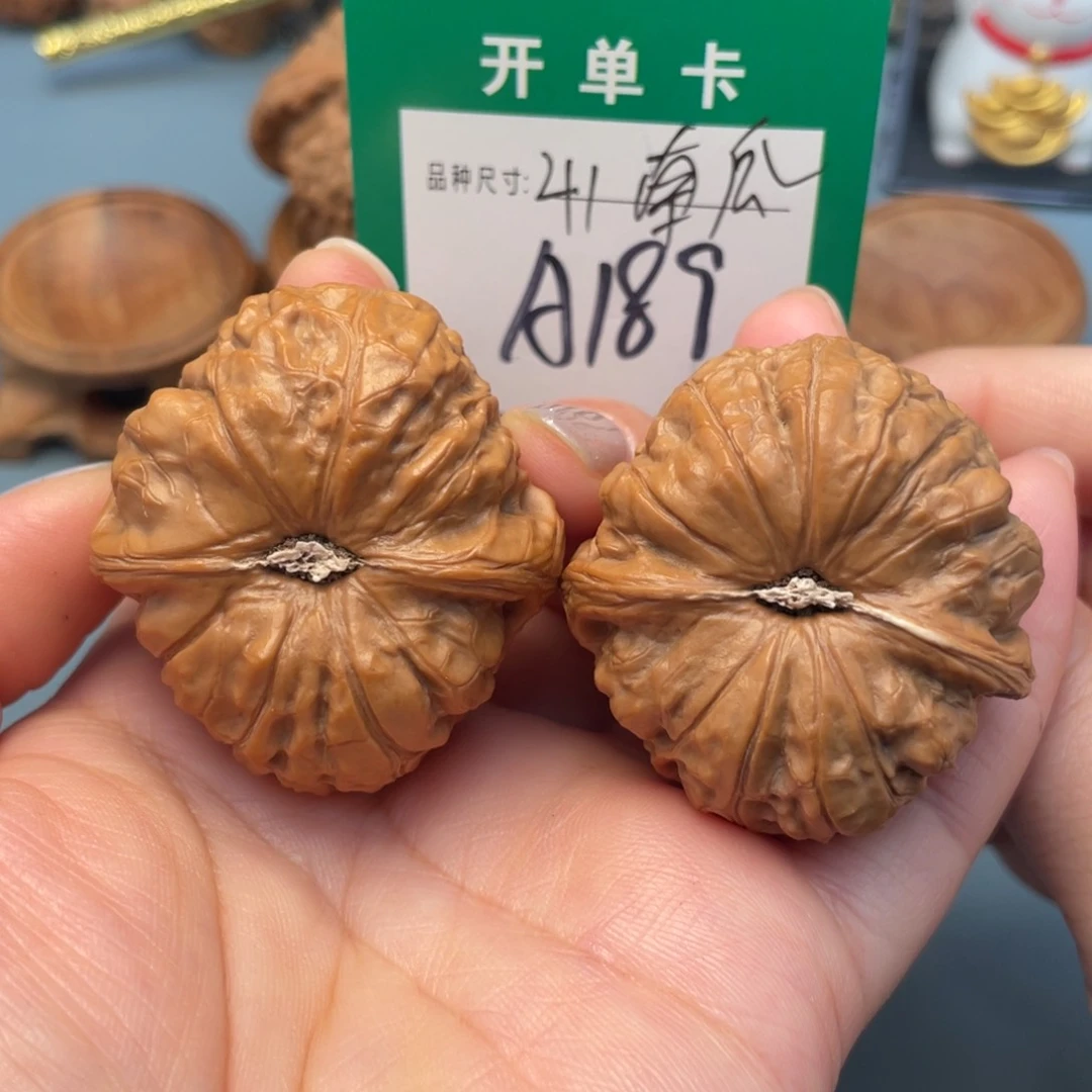 吊坠桃核文玩核桃