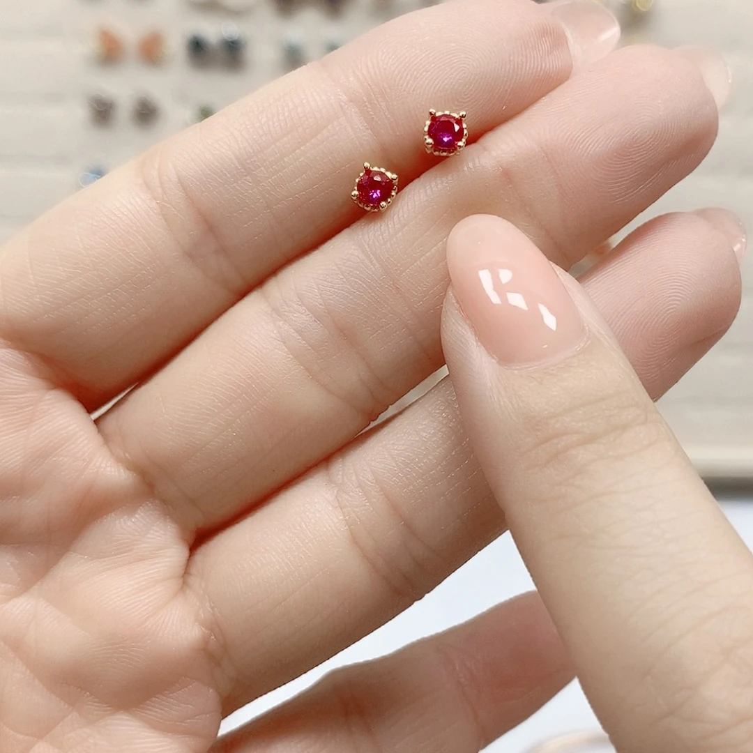 红宝石耳饰银S925镶嵌红刚玉249