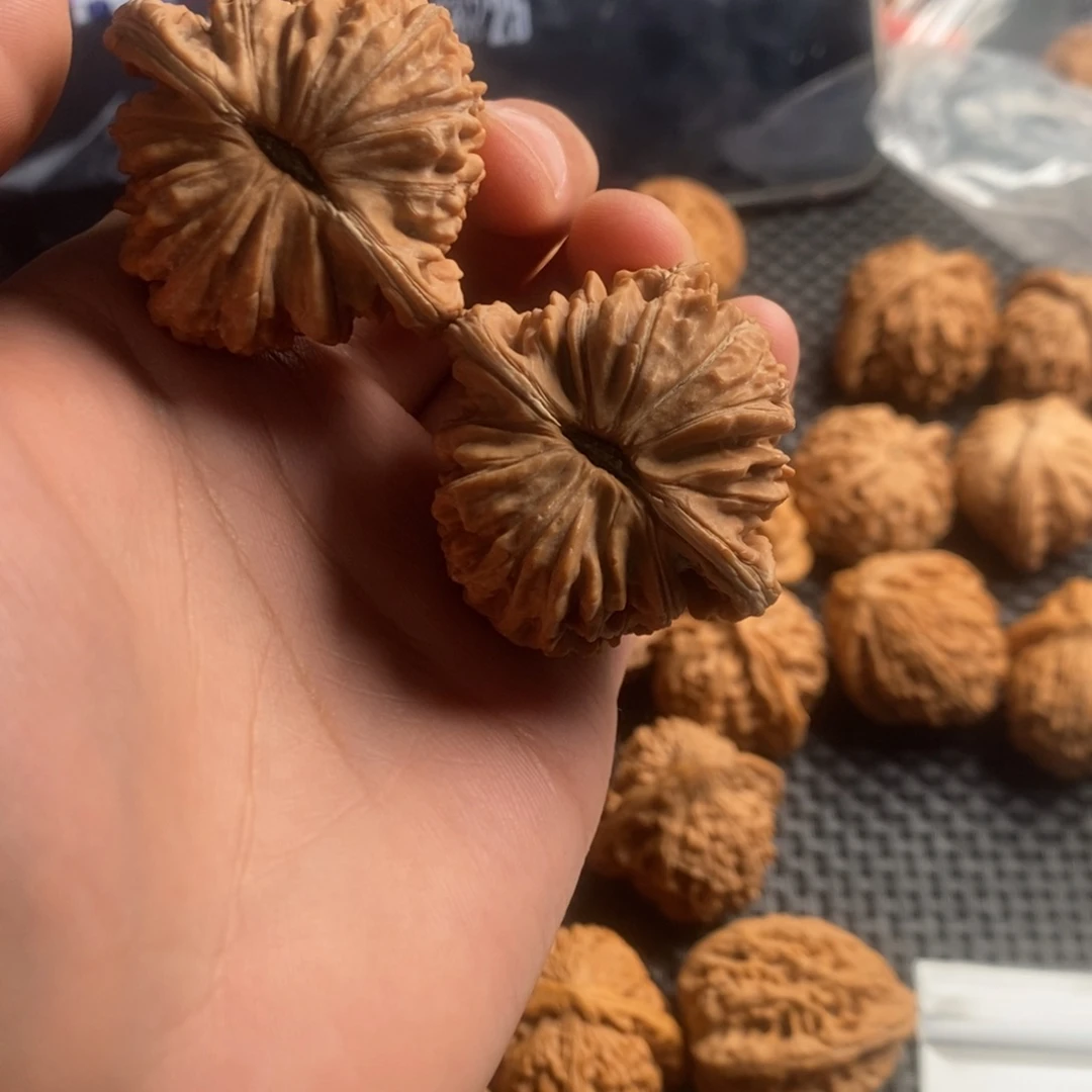 吊坠文玩核桃远**、楼子