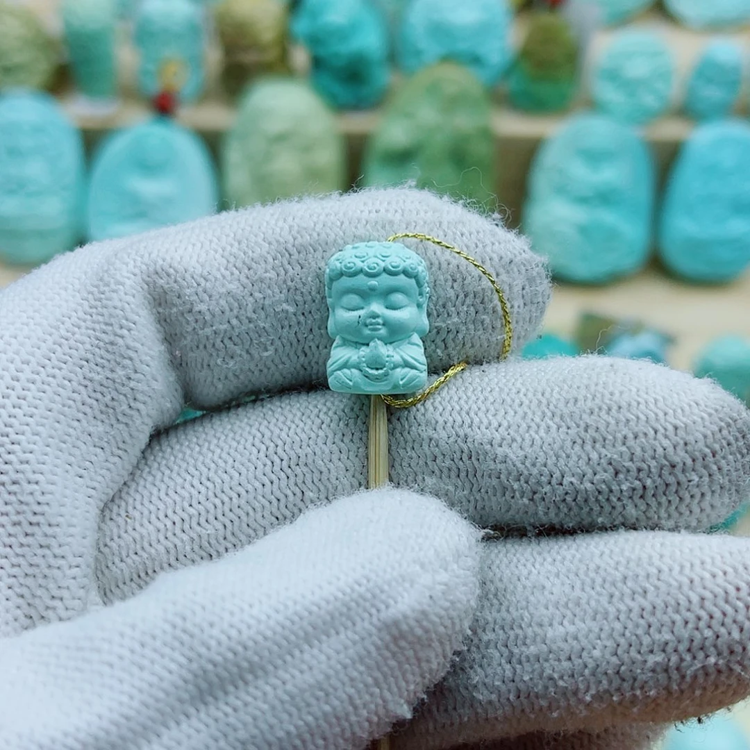 绿松石未镶嵌珠宝奇石