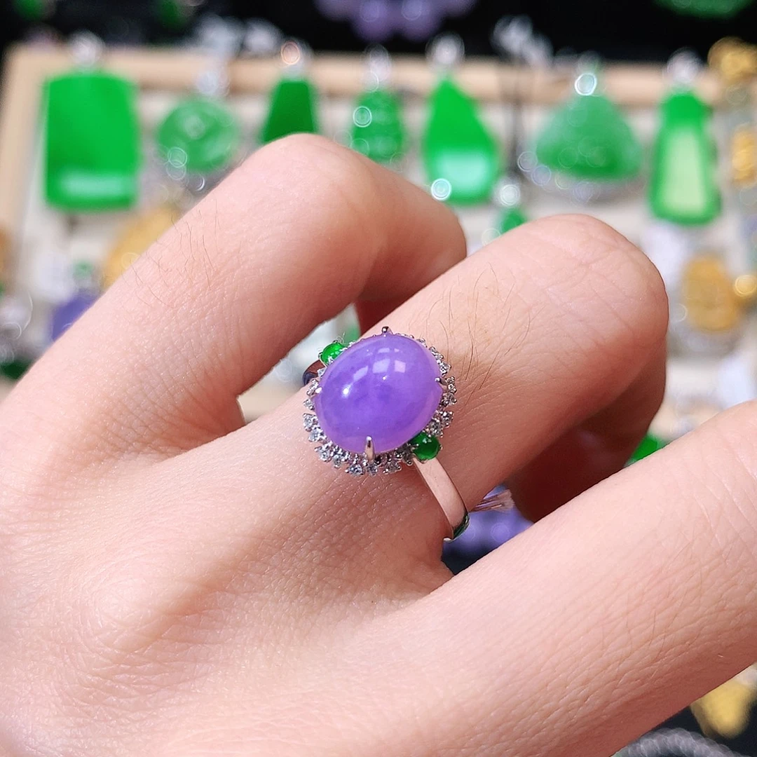 翡翠戒指18K金镶嵌