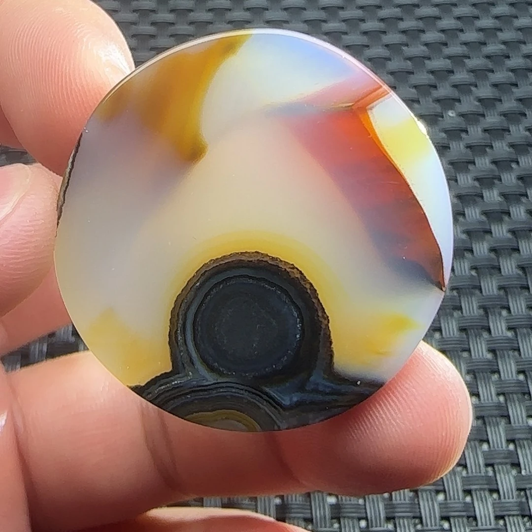 玛瑙/玉髓颈饰未镶嵌湖****?