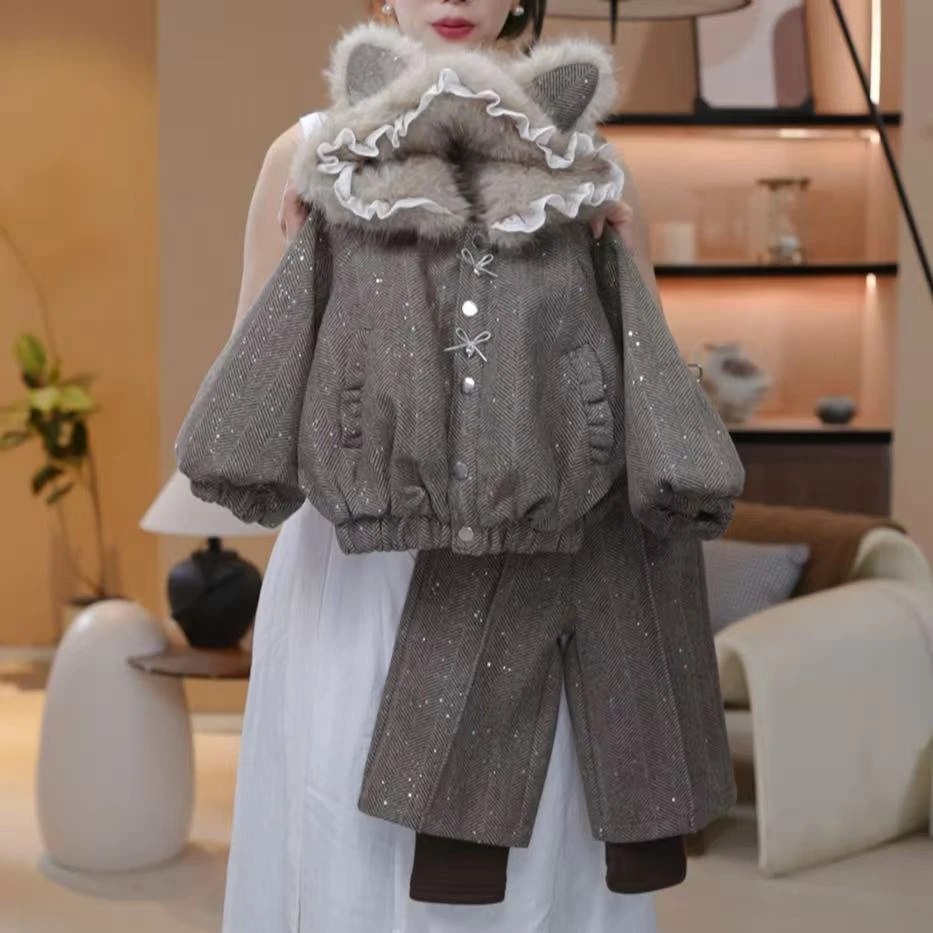 564女童2025冬季小女孩韩版时髦洋气儿童呢子外套长裤套装