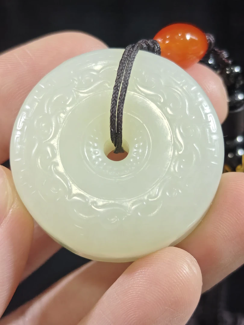 天然和田玉平安扣玉佩挂件配饰44克35*13mm