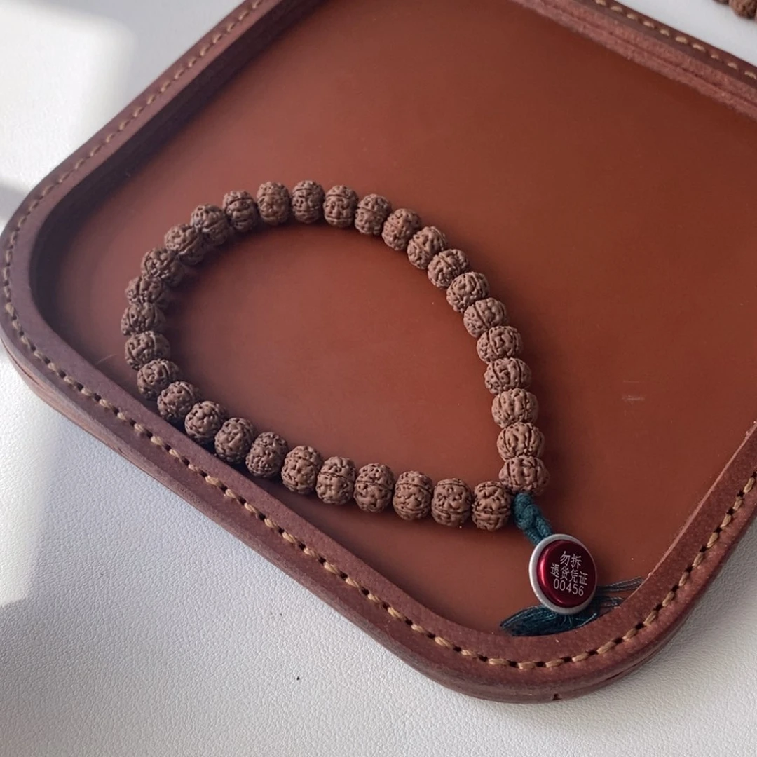 金刚菩提吊坠M****困老树王456