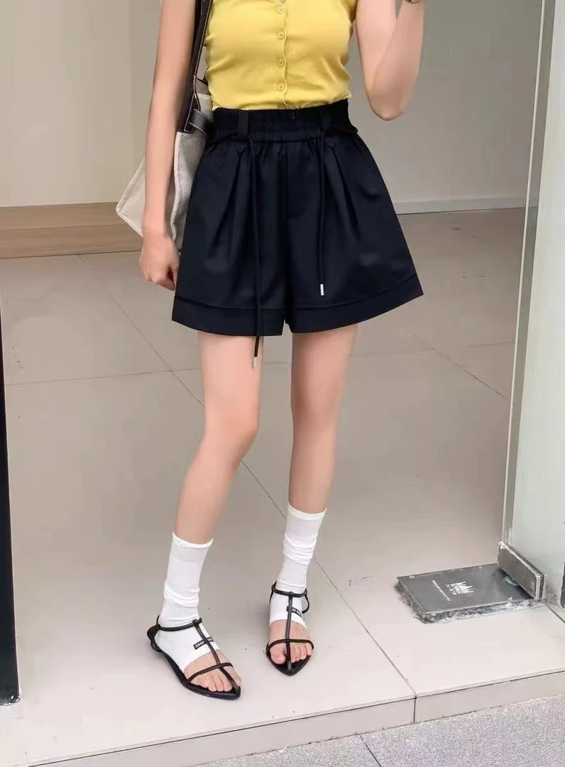 M腰66-90长42松紧腰系绳设计微阔显瘦斜纹料短裤 1176