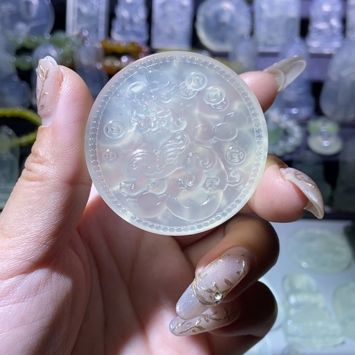 岫玉未镶嵌吊坠吊坠