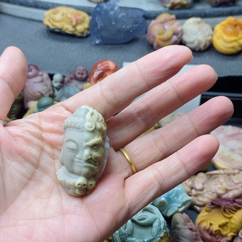 【闪购商品】定制石英质玉吊坠未镶嵌