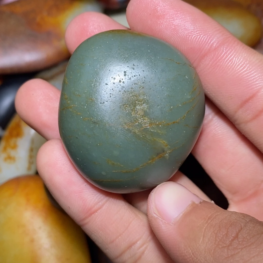 和田玉未镶嵌珠宝奇石