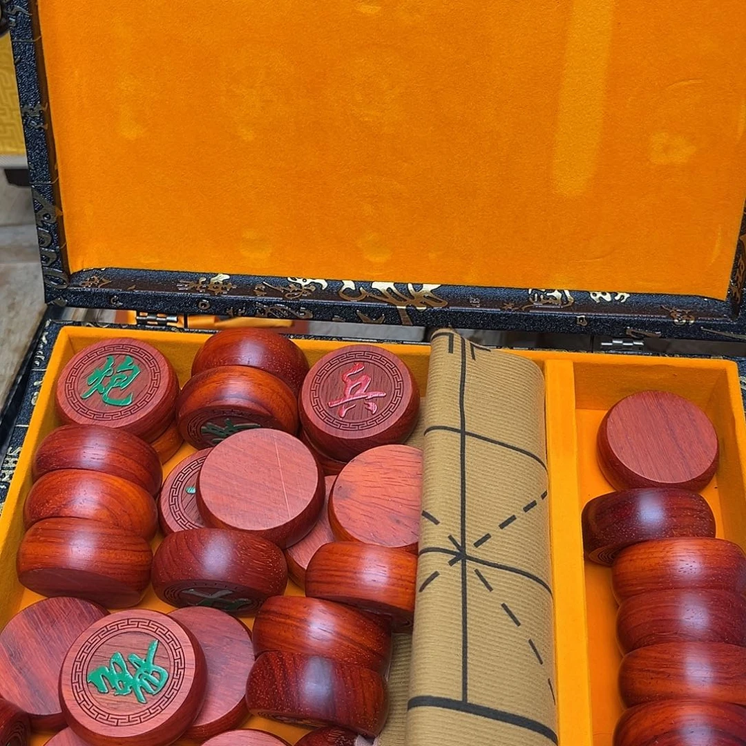 大叶紫檀（黑酸枝木类）