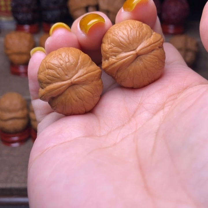 把件文玩核桃14号蛇皮球25尺